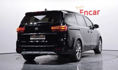 Kia Canival 2020, 108266 км, за 10397.34 USD