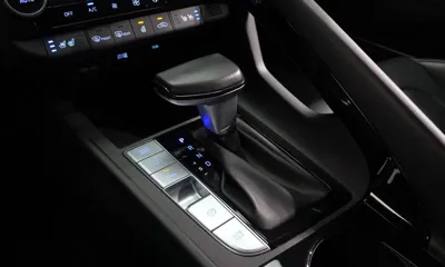 Hyundai Avante 2024, 53893 км, за 14900.88 USD - фото 9
