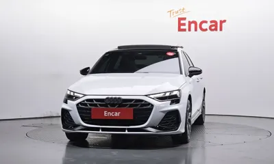 Audi A3 2025, 12572 км, за 23246.72 USD