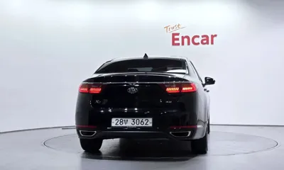 Kia K7 2019, 213878 км, за 5254.86 USD
