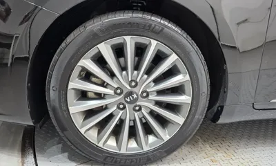 Kia K7 2019, 213878 км, за 5254.86 USD