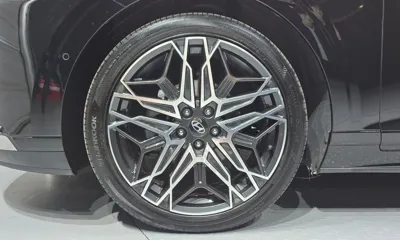 Hyundai Grandeur 2023, 83657 км, за 21813.87 USD