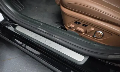 Hyundai Grandeur 2023, 83657 км, за 21813.87 USD - фото 30