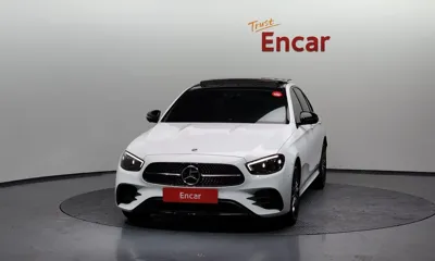 Mercedes-Benz E-Class 2023, 12396 км, за 37165.53 USD
