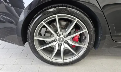 Genesis G70 2018, 181020 км, за 10364.97 USD