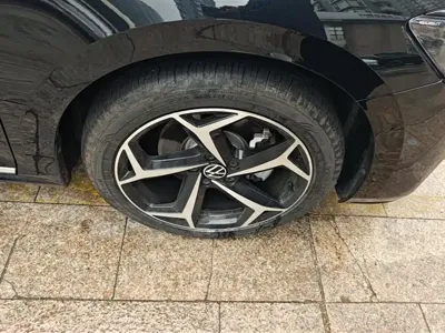 Volkswagen Passat 2024, 4100 км, за 20423.38 USD - фото 6