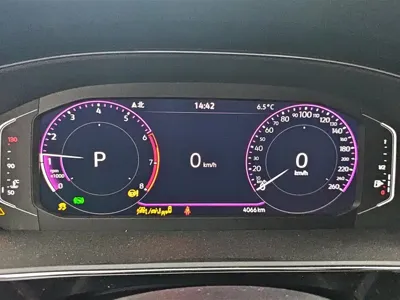 Volkswagen Passat 2024, 4100 км, за 20423.38 USD - фото 14