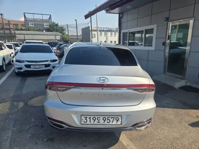 Hyundai Grandeur 2020, 349738 км, за 6370.67 USD