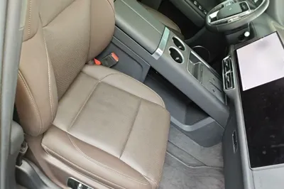 Li Auto L8 2023, 49100 км, за 32560 USD - фото 19