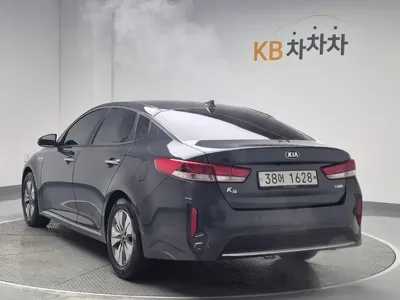 Kia K5 2018, 50611 км, за 10437.18 USD