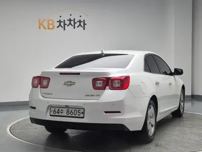 ChevroletGMDaewoo Malibu 2013, 198679 км, за 1315.44 USD