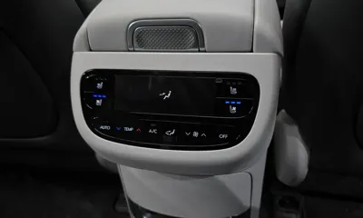Hyundai Ioniq9 2025, 23916 км, за 39057.37 USD - фото 15