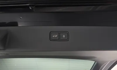 Hyundai Ioniq9 2025, 23916 км, за 39057.37 USD - фото 20