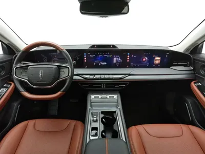 Lincoln Z 2023, 68000 км, за 15273.39 USD