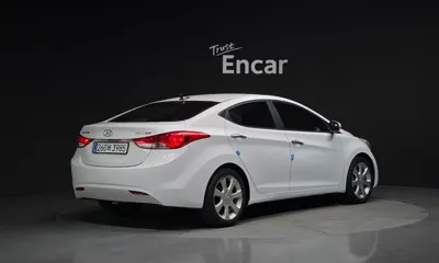 Hyundai Avante 2012, 159461 км, за 2769.7 USD