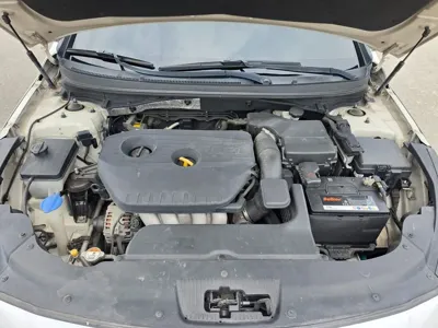 Hyundai Sonata 2015, 295900 км, за 2947.35 USD - фото 18