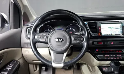 Kia Canival 2016, 170618 км, за 5579.62 USD - фото 15