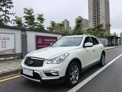 Infiniti QX50 · 2016 год