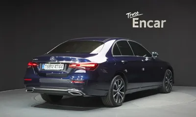 Mercedes-Benz E-Class 2021, 100962 км, за 19495.54 USD