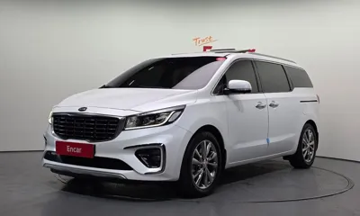 Kia Canival · 2019 год