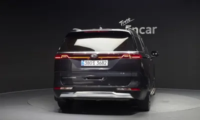 Kia Canival 2021, 154487 км, за 12757.81 USD