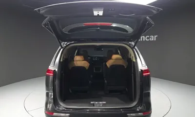 Kia Canival 2021, 154487 км, за 12757.81 USD - фото 20