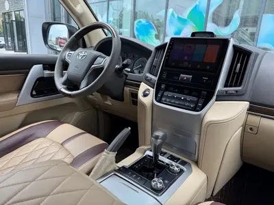 Toyota Land Cruiser 2018, 190000 км, за 49439.89 USD - фото 13
