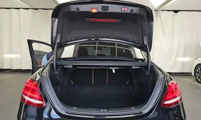 Mercedes-Benz E-Class 2019, 75319 км, за 15885.52 USD - фото 20
