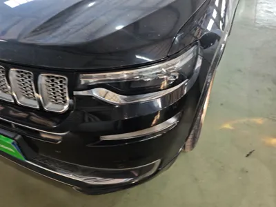 Jeep Grand Commander 2018, 137000 км, за 11299 USD