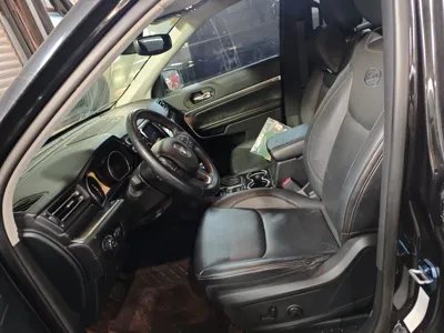 Jeep Grand Commander 2018, 137000 км, за 11299 USD - фото 16