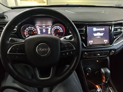 Jeep Grand Commander 2018, 137000 км, за 11299 USD - фото 20