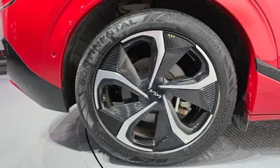 Kia EV6 2023, 28941 км, за 22457.88 USD