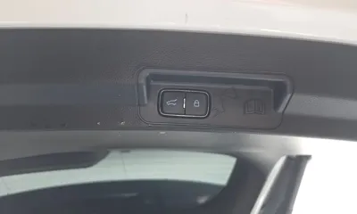 Ford Explorer 2021, 38555 км, за 21639.05 USD - фото 20