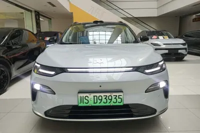 Leapmotor C11 2026, 10800 км, за 23143 USD