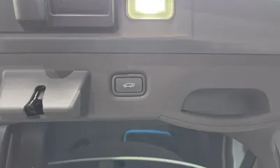 Hyundai Ioniq5 2022, 58363 км, за 23093.96 USD - фото 26