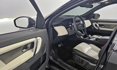 Land Rover Discovery Sport 2024, 21174 км, за 27522.32 USD - фото 10