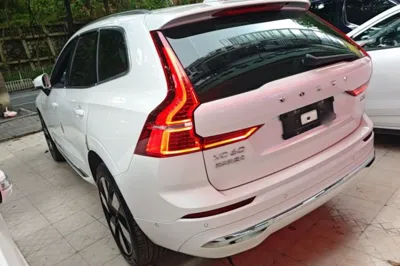 Volvo XC60 New Energy 2024, 27100 км, за 30958 USD