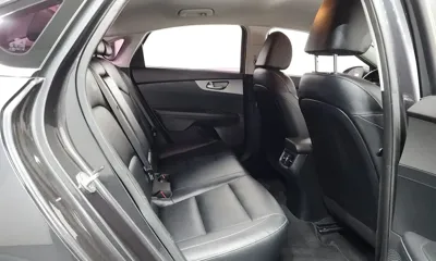 Kia K3 2019, 97345 км, за 7548.9 USD - фото 11