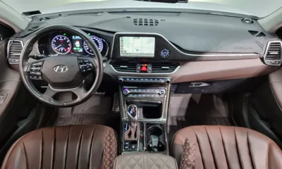 Hyundai Grandeur 2018, 92616 км, за 11171.35 USD - фото 7
