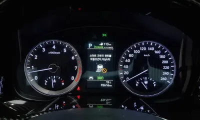 Hyundai Grandeur 2018, 92616 км, за 11171.35 USD - фото 8