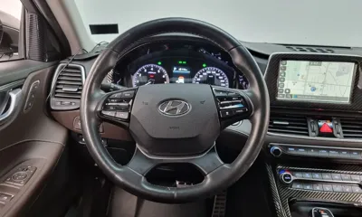 Hyundai Grandeur 2018, 92616 км, за 11171.35 USD - фото 13