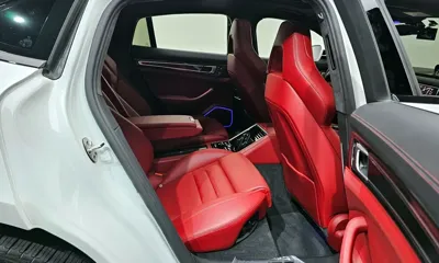 Porsche Panamera 2022, 3016 км, за 98000.55 USD - фото 12