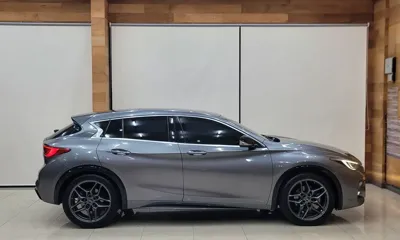 Infiniti Q30 2017, 33625 км, за 7540.79 USD - фото 6