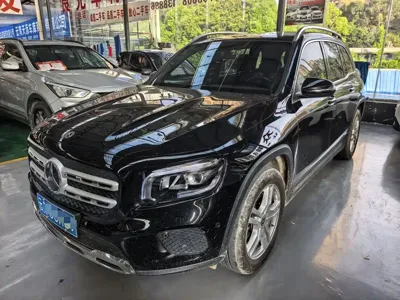 Mercedes-Benz GLB · 2023 год