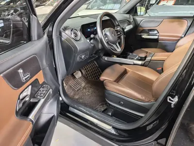 Mercedes-Benz GLB 2023, 34000 км, за 23579.95 USD