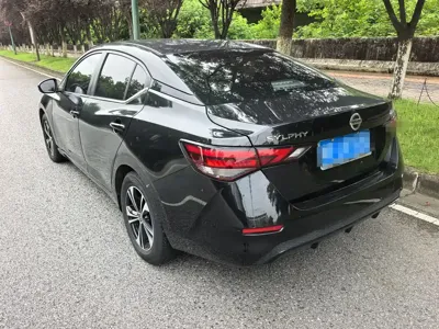 Nissan Sylphy 2022, 40000 км, за 7042.97 USD
