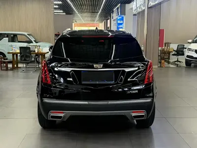 Cadillac XT5 2021, 84000 км, за 18211.54 USD
