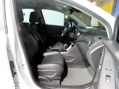 ChevroletGMDaewoo Trax 2017, 104170 км, за 4095.43 USD - фото 9