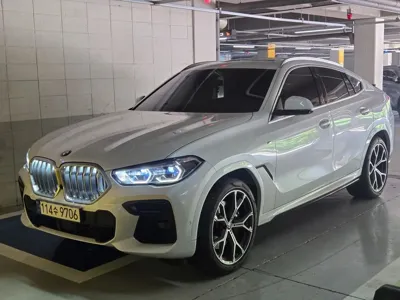 BMW X6 2023, 32000 км, за 47084.91 USD