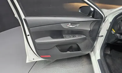 Kia K3 2021, 62333 км, за 8391.89 USD - фото 24